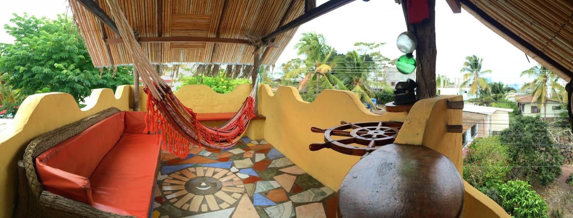 Lonesome George Ecolodge プエルトアヨラ 部屋 写真