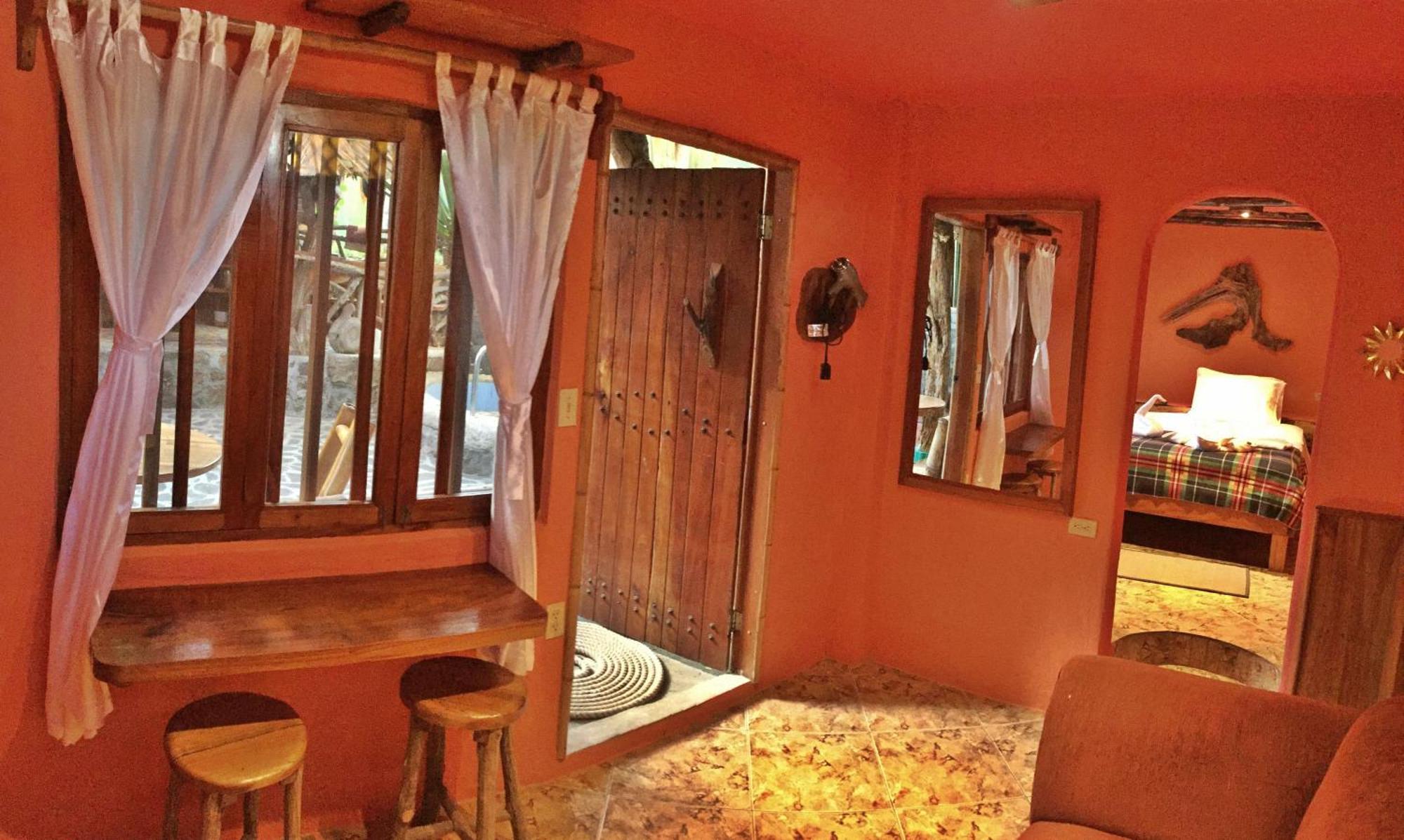 Lonesome George Ecolodge プエルトアヨラ 部屋 写真